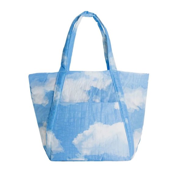 BAGGU Handbags - NWT Baggu Cloud Bag - Clouds